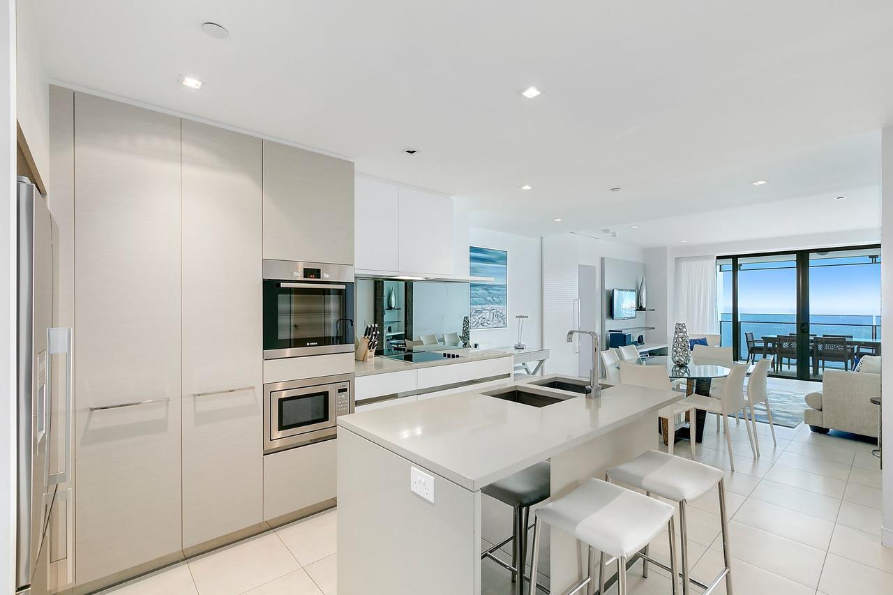 Soul 2 & 3 Bedroom Ocean View - We Accommodate Gold Coast Esterno foto